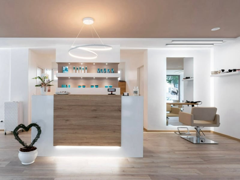Arredamento Centri Estetici e Parrucchieri